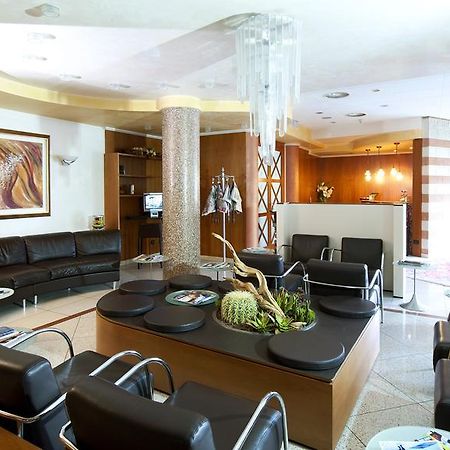 Castagna Palace Hotel & Restaurant Montecchio Maggiore Εξωτερικό φωτογραφία