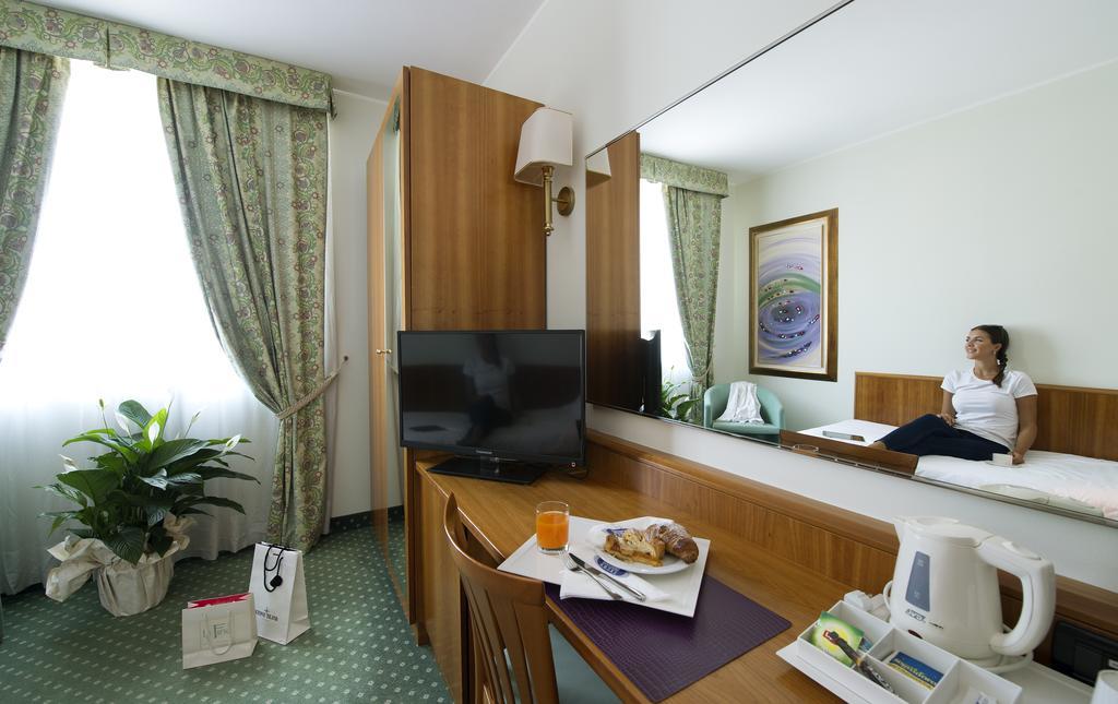 Castagna Palace Hotel & Restaurant Montecchio Maggiore Εξωτερικό φωτογραφία
